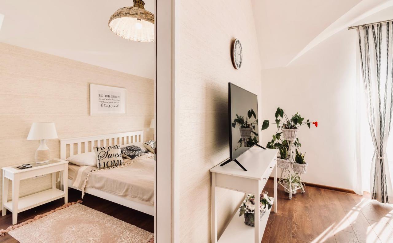 Monarchia Cottage Apartman Mosonmagyaróvár Exteriör bild
