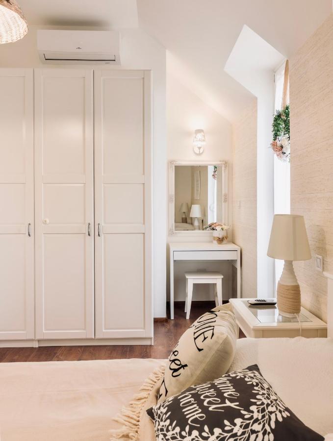 Monarchia Cottage Apartman Mosonmagyaróvár Exteriör bild